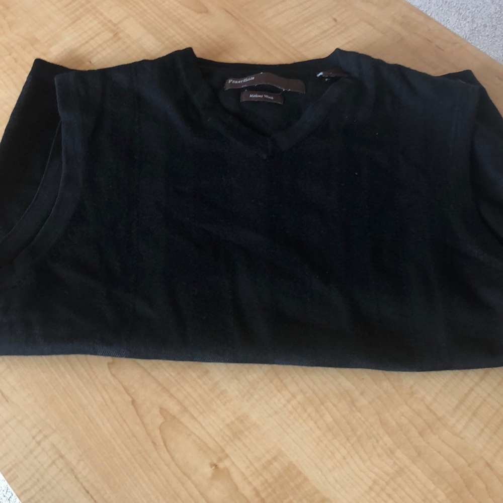 Men’s v-neck black sweater pullover sweater vest